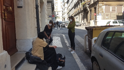 À Marseille : en temps de pandémie, la maraude continue