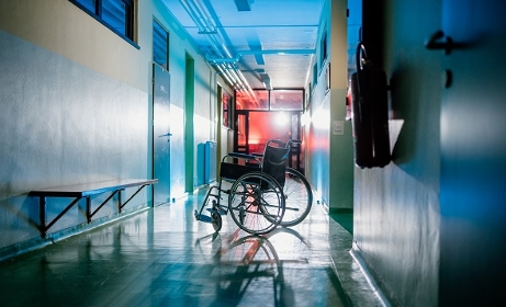 Revalorisation du travail de nuit dans les hôpitaux : quid du médico-social ?
