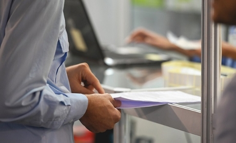 Un plan pour protéger les agents publics face aux violences