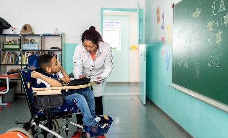 Enfants handicapés : les ESMS autorisés à fonctionner en dispositif intégré