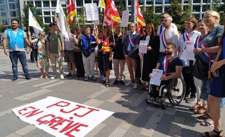 Nouvelle manifestation à la Protection judiciaire de la jeunesse avant une rentrée "dégradée"