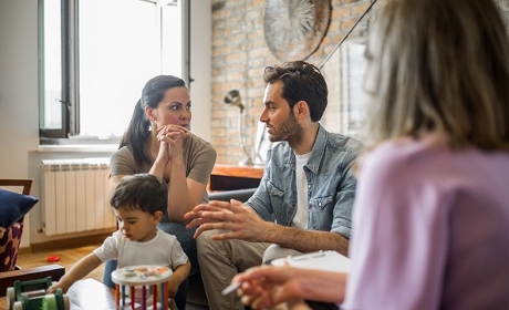 Protection de l'enfance : plaidoyer pour un cadre légal clair du placement à domicile