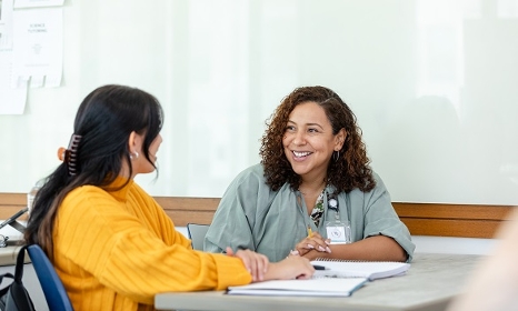 Attractivité des métiers : ce que pensent les jeunes du secteur social et médico-social