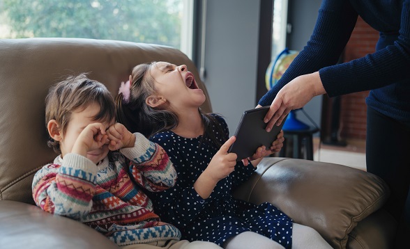 La fin du PEAD, une nouvelle secousse pour la protection de l’enfance