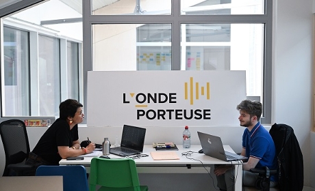 [Long format] L'Onde porteuse : la radio comme outil d'insertion