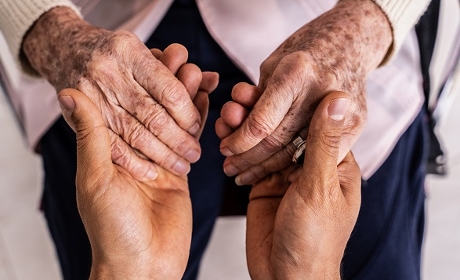 Aidants familiaux : des actions concrètes toujours attendues