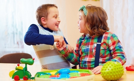 Élèves handicapés : la loi sur l'accompagnement des enfants avec TND est publiée