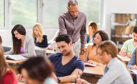 Formations en travail social : l’Unaforis répond à la Cour des comptes